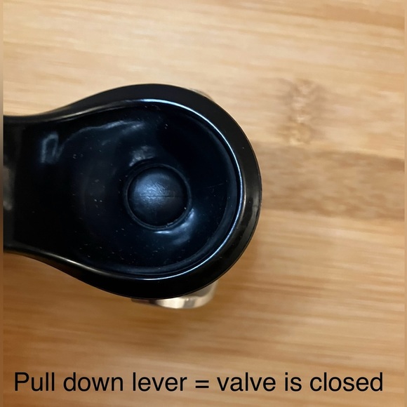 Bar Accessories - Set of 4 - Bottle Opener/Stopper/Pourer Kit with Gift Box - Picture 7 of 13